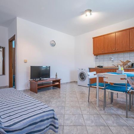 A & K Vacation House Város Extérieur photo